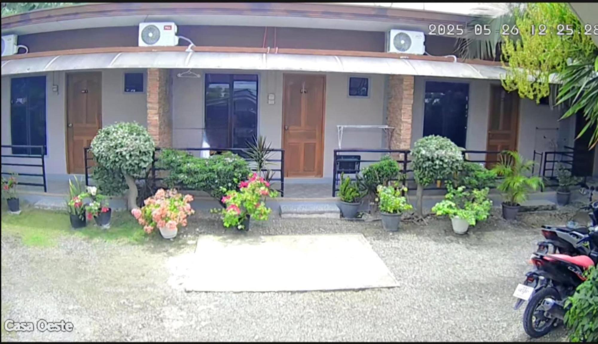 Casa Oeste Moalboal Exterior foto
